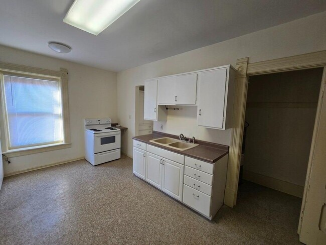 Foto del edificio - 318 Liberty St