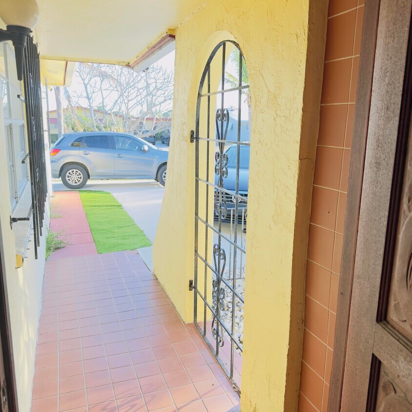 Foto del edificio - 416 San Mateo Dr