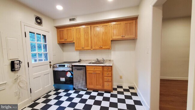 Foto del edificio - 1415 S Edgewood St