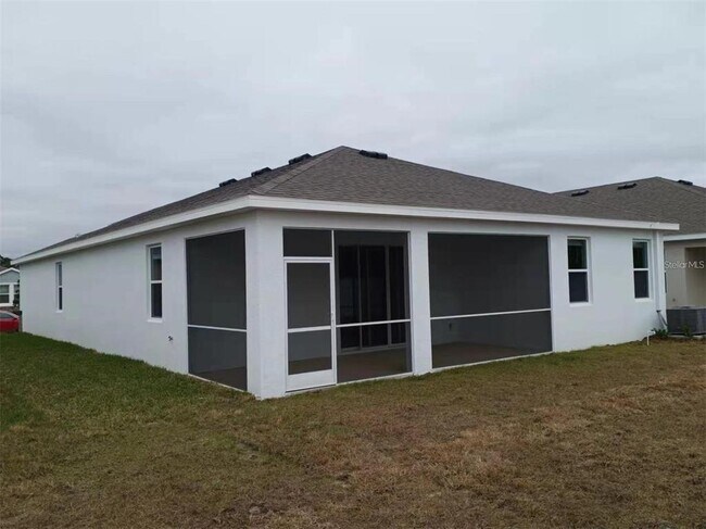 Foto del edificio - 13372 Golden Lime Ave