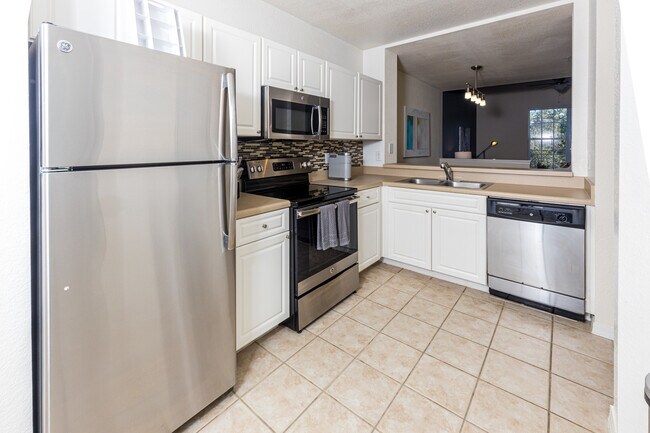 Foto del edificio - 9902 Brompton Dr