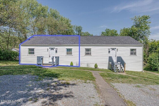 Foto del edificio - 158 Hamilton Cir