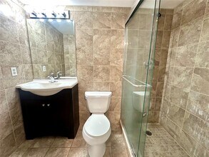 Building Photo - 250 Layne Blvd