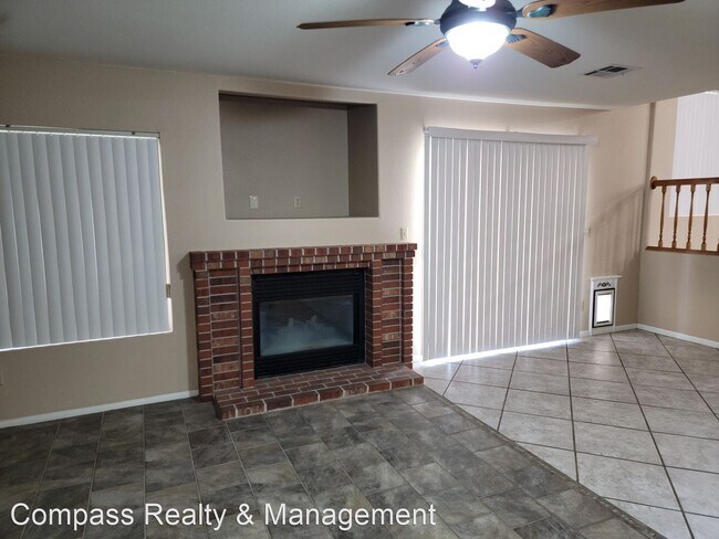 Building Photo - 4 br, 3 bath House - 260 Via Tempesto St