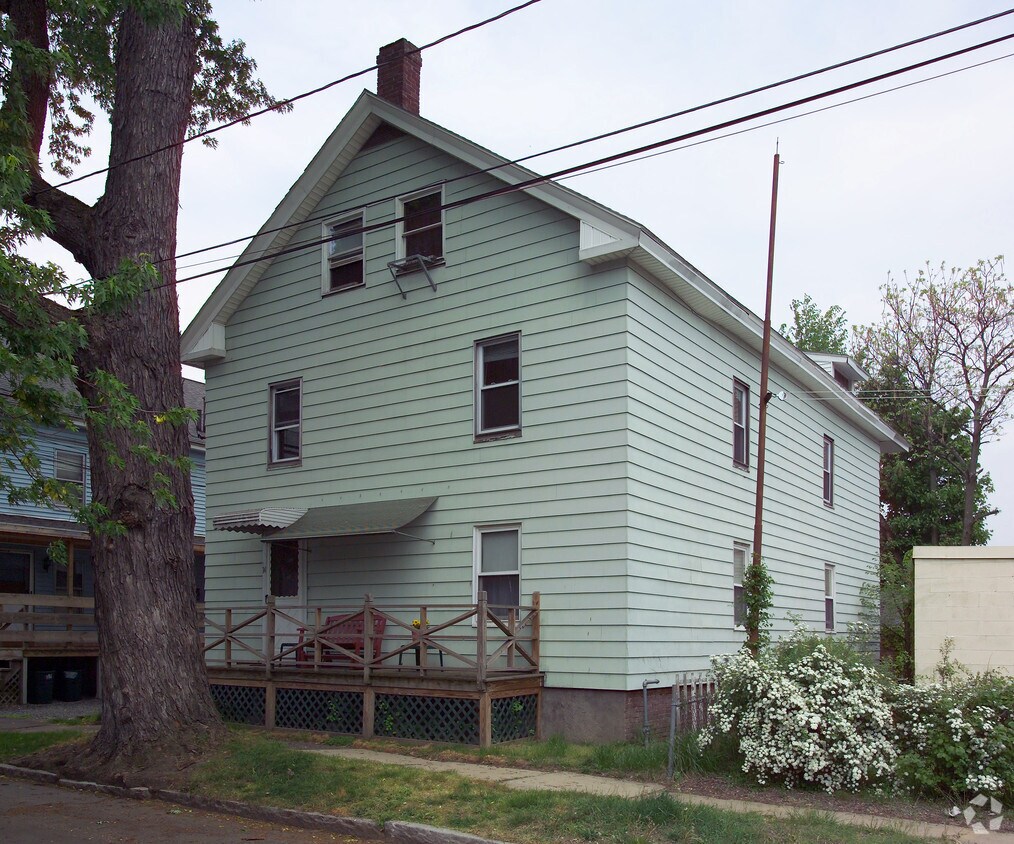Building Photo - 14 Abbey St
