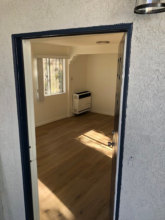 Entrance - 214 S Avenue 50
