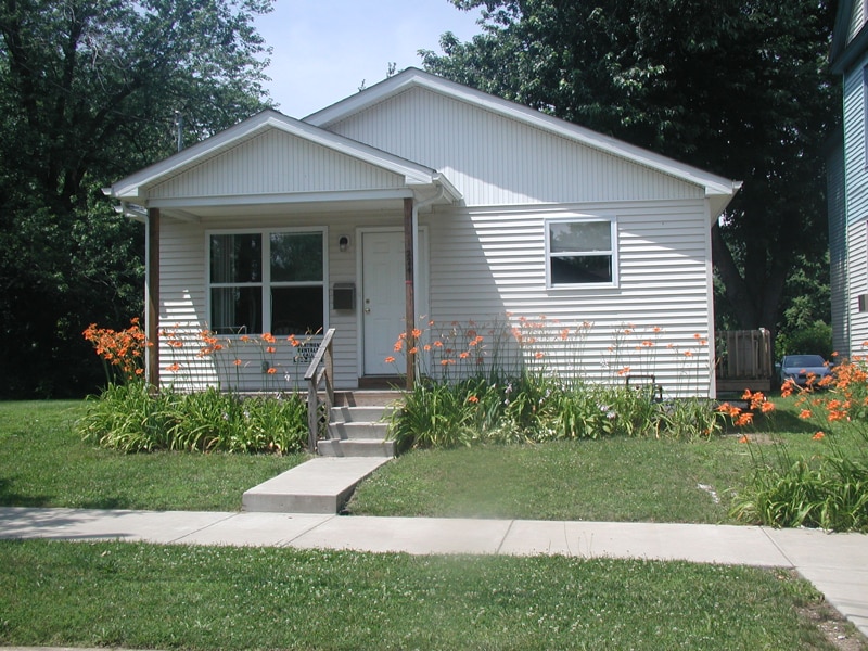 Primary Photo - 224 W 3rd St