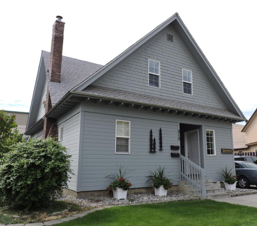 312 Cottage Ave, Cashmere, WA 98815 House Rental in Cashmere, WA