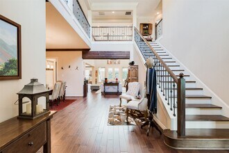 Building Photo - 1826 Jade Hollow Ln