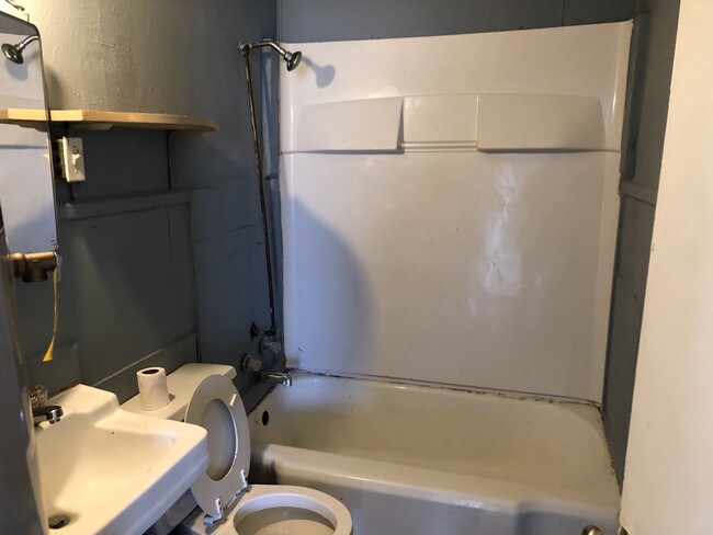 Foto del edificio - 926 Boatlanding Rd.