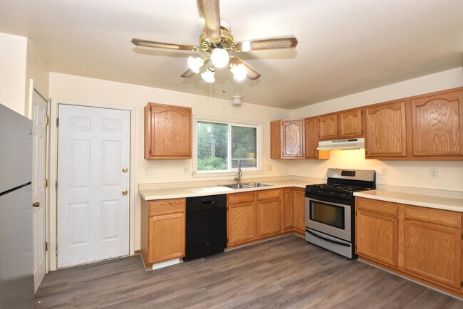 Foto del edificio - 8804 Corliss Ave