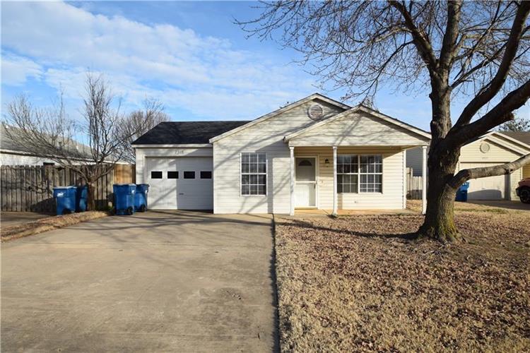 2515 SE 3rd St, Bentonville, AR 72712 House Rental in Bentonville, AR