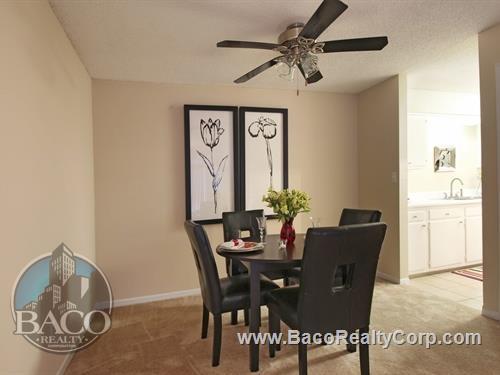 Foto principal - 208 Sutters Mill Ln