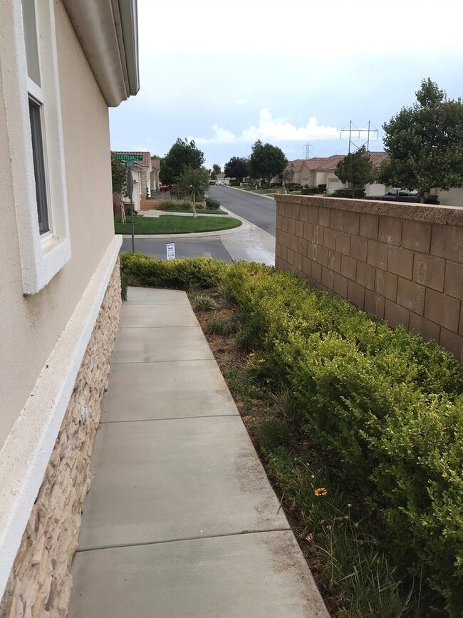 Building Photo - Wonderful 55+ Community
