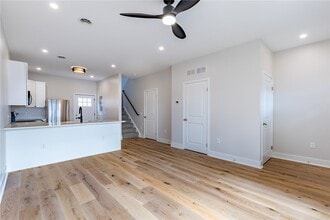 Building Photo - 175 S Union St