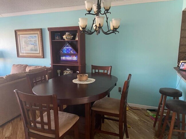 Foto del edificio - 2135 N Courtenay Pky