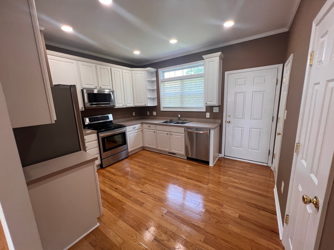 115 Forest Ridge Rd Unit condo, Mooresville, NC 28117 Condo for Rent