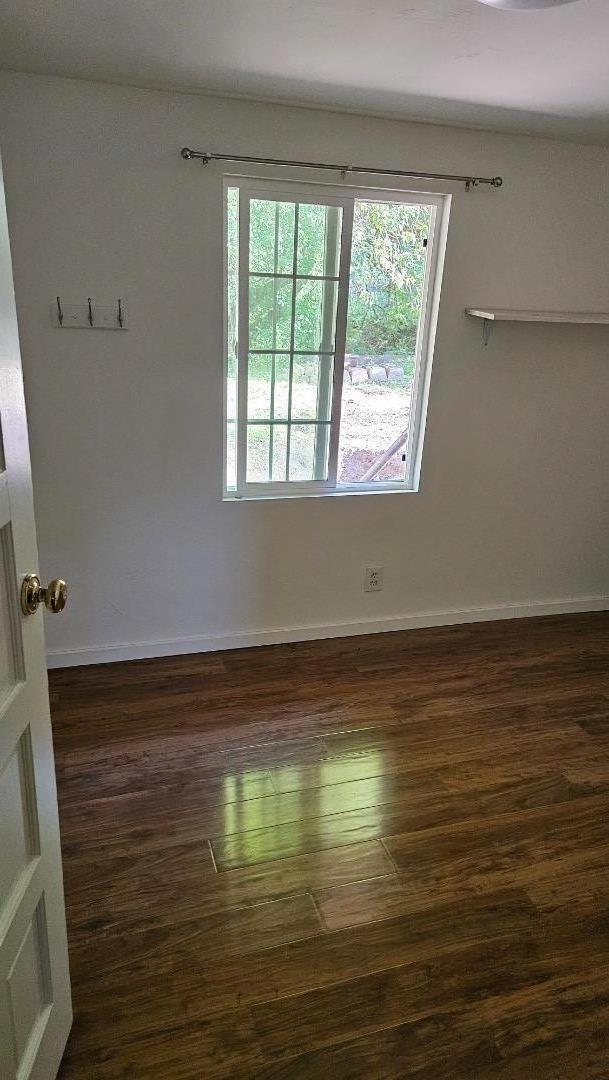 Foto del edificio - 24766 Skyland Rd
