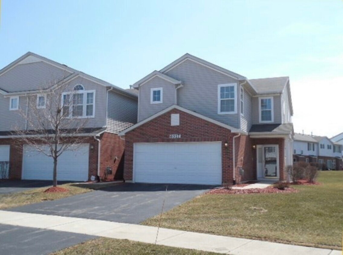 Primary Photo - 6327 Pond View Dr