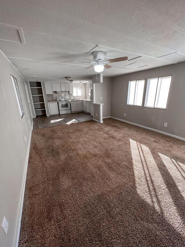 Building Photo - 2496 W Highway 98