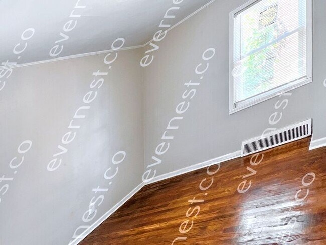 Foto del edificio - Beautiful 2-Bedroom Home with Great Living...