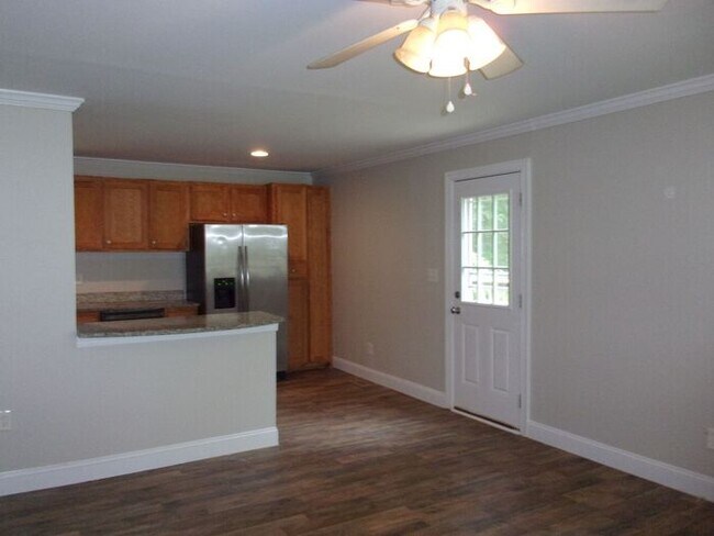 Foto del edificio - 3 Bedroom 2 Bath Home in York