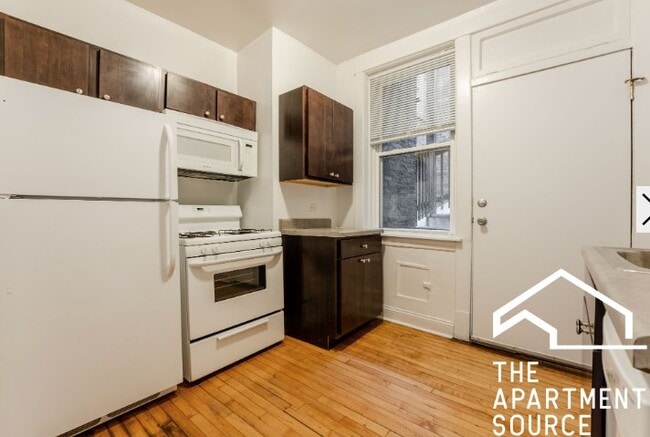 Photo - 2919 W George St Apartment