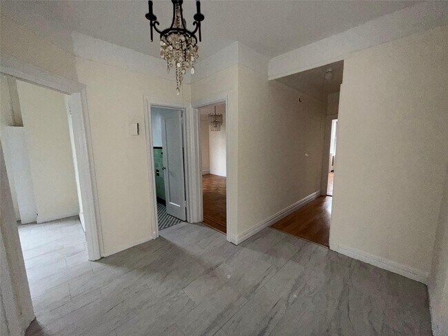 Foto del edificio - 1114 Neill Ave