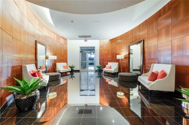 Foto del edificio - 3000 Coral Wy
