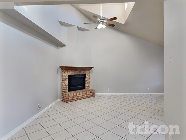 Foto del edificio - 5442 Gold Rush Dr NW