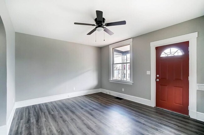 Foto del edificio - Updated 3 Bed 1 Bath in Price Hill!
