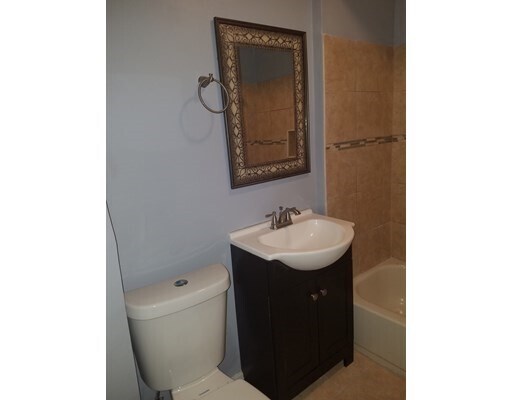 Foto del edificio - 134 Bartlett