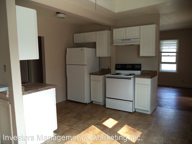 Building Photo - 2 br, 1 bath House - 711 6th Street NE