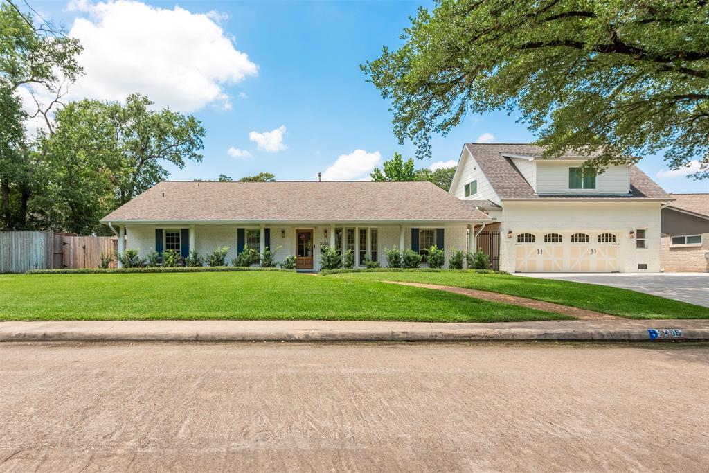 Foto principal - 2406 Blue Water Ln