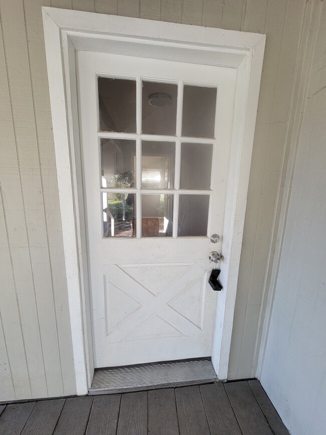 Foto del edificio - 707 Johnson Ln