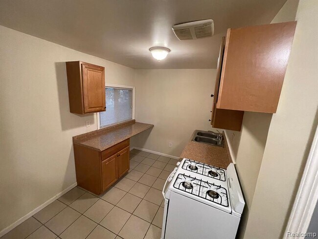 Foto del edificio - 20956 Rensselaer St