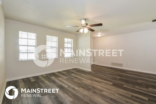 Building Photo - 545 Legume Dr