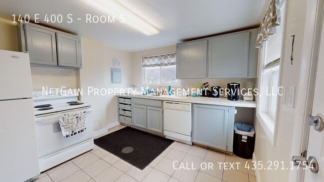 Building Photo - 140 E 400 S