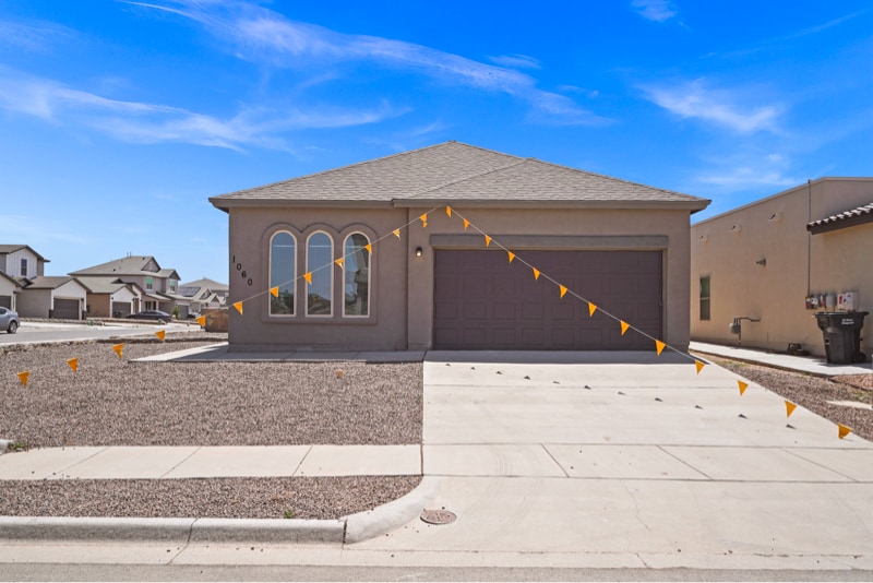 Foto principal - 1060 Summer Rain St