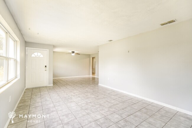 Foto del edificio - 10 S Wadsworth Ave