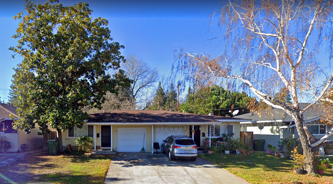 Primary Photo - 1332 White Dr