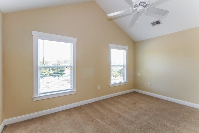 Foto del edificio - 41 Highland Forest Cir