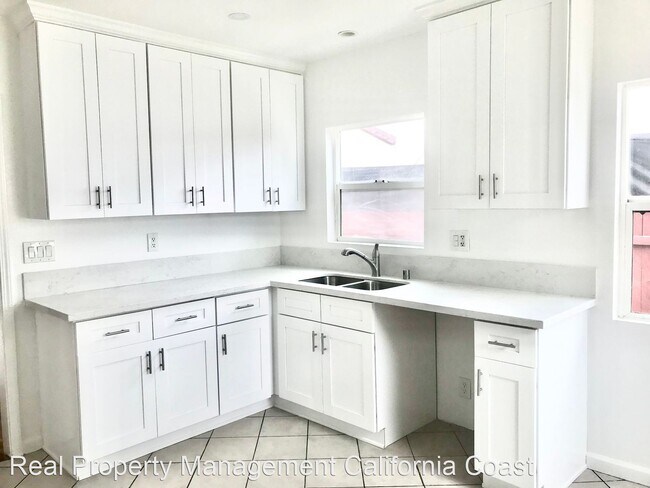 Foto del edificio - 2 br, 1 bath House - 1610 W. 216th Street