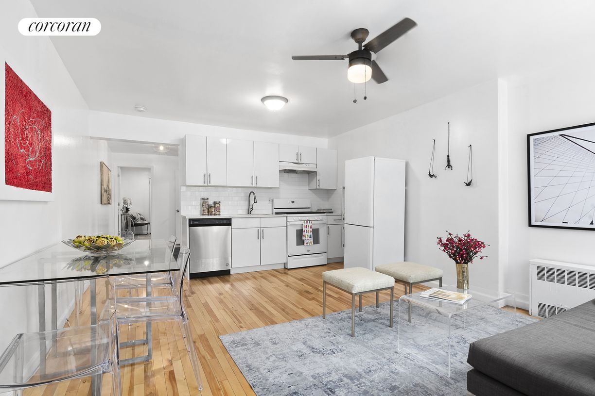 Primary Photo - 517A Lexington Ave