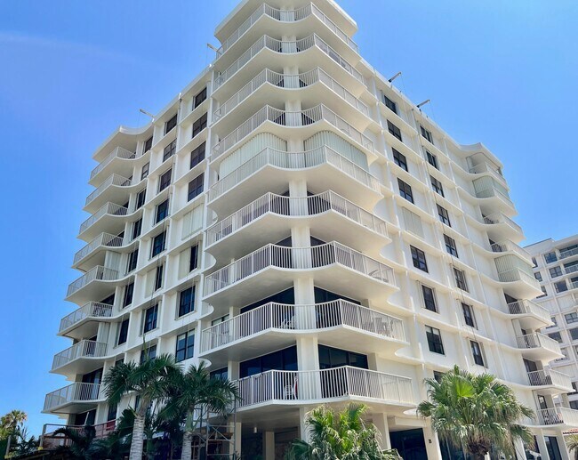 Foto del edificio - 5480 N Ocean Dr
