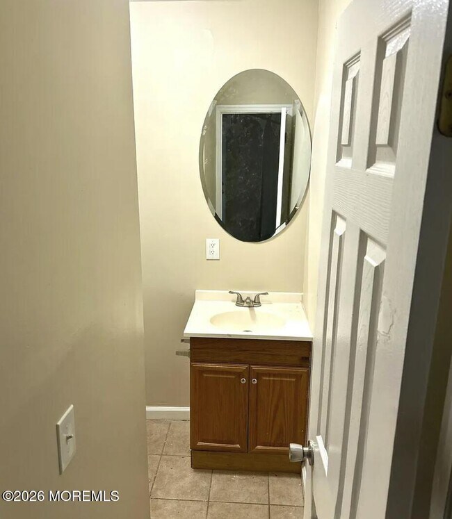 Foto del edificio - 39 Sampson Ave