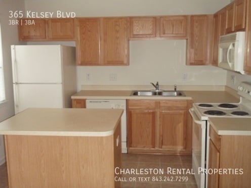 Building Photo - 365 Kelsey Blvd