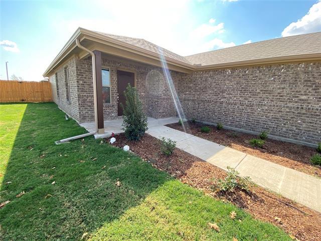 Building Photo - 1401 Waverley Dr