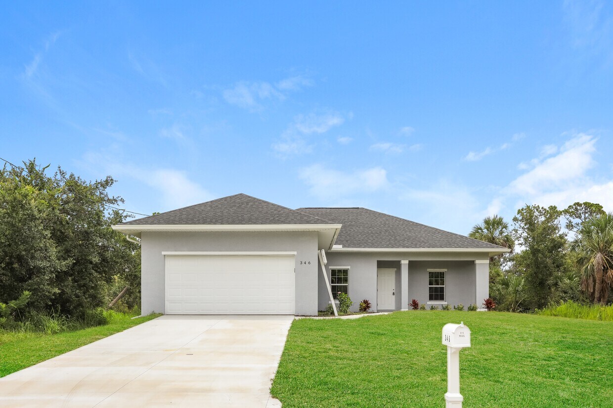 Foto principal - 346 Troutdale St