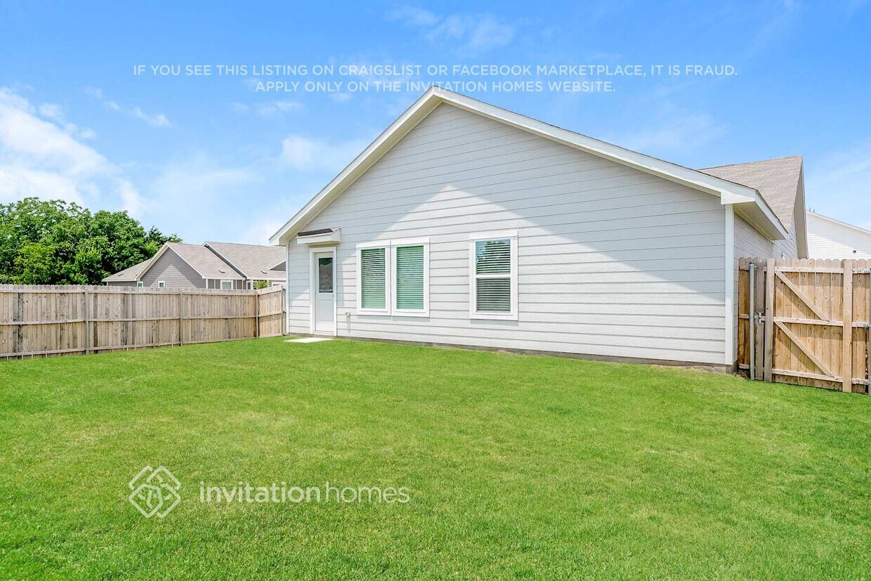 Foto del edificio - 5129 Hidden Treasure Ln